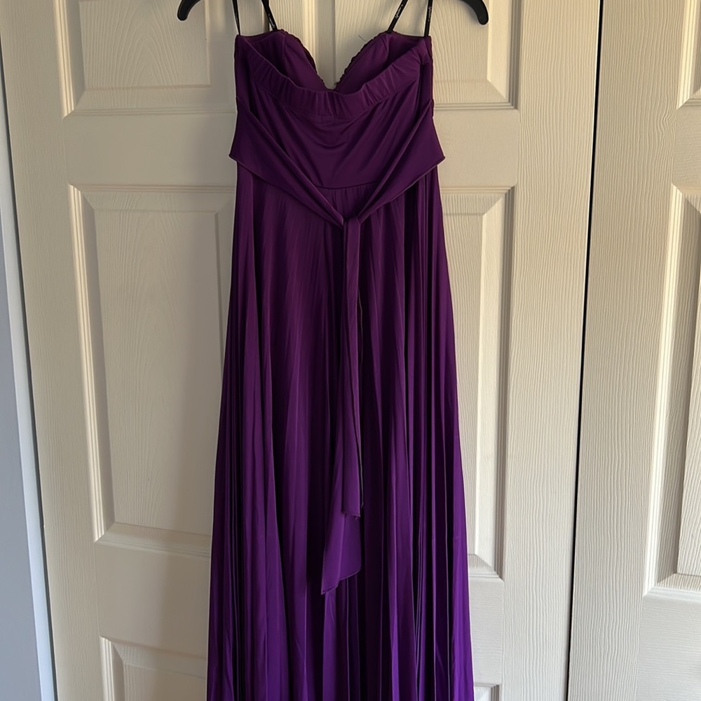 Prom dress - Picture 5 of 7